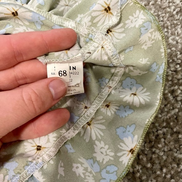 SHEIN Olive Floral Ruffle Kids Dress 6-8mo - Picture 4 of 5